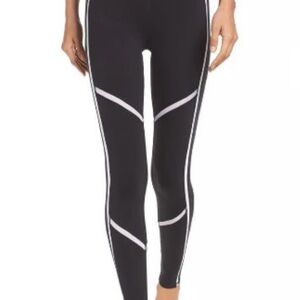 ALO Yoga Black Leggings with White Accents